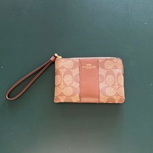 Classic Coach Wristlet
